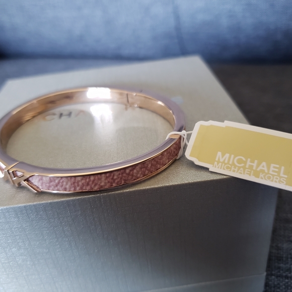 Michael Kors Rose Gold-Tone Logo Thin Bangle - Picture 9 of 13